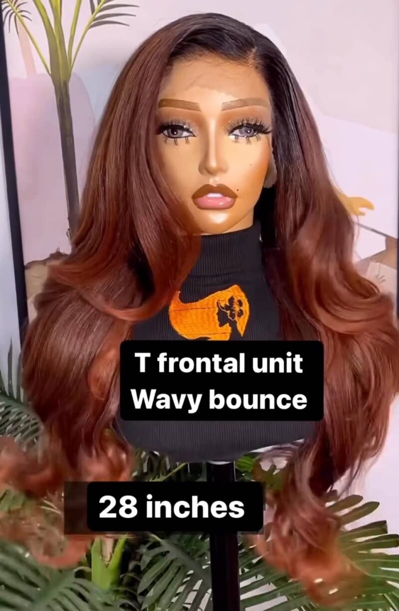 722 T Frontal Wavy Wig