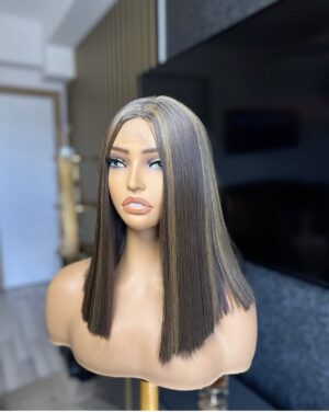 Blunt Cut 2 Tone Closure Wig